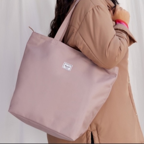Herschel Supply Company Handbags - Herschel Tote bag